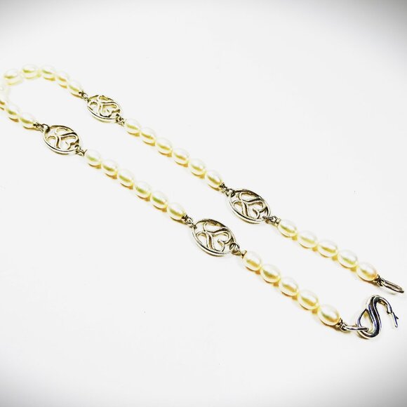 SLANE & SLANE Sterling Silver Slane Signature Stations & White Pearls Necklace - Picture 7 of 13